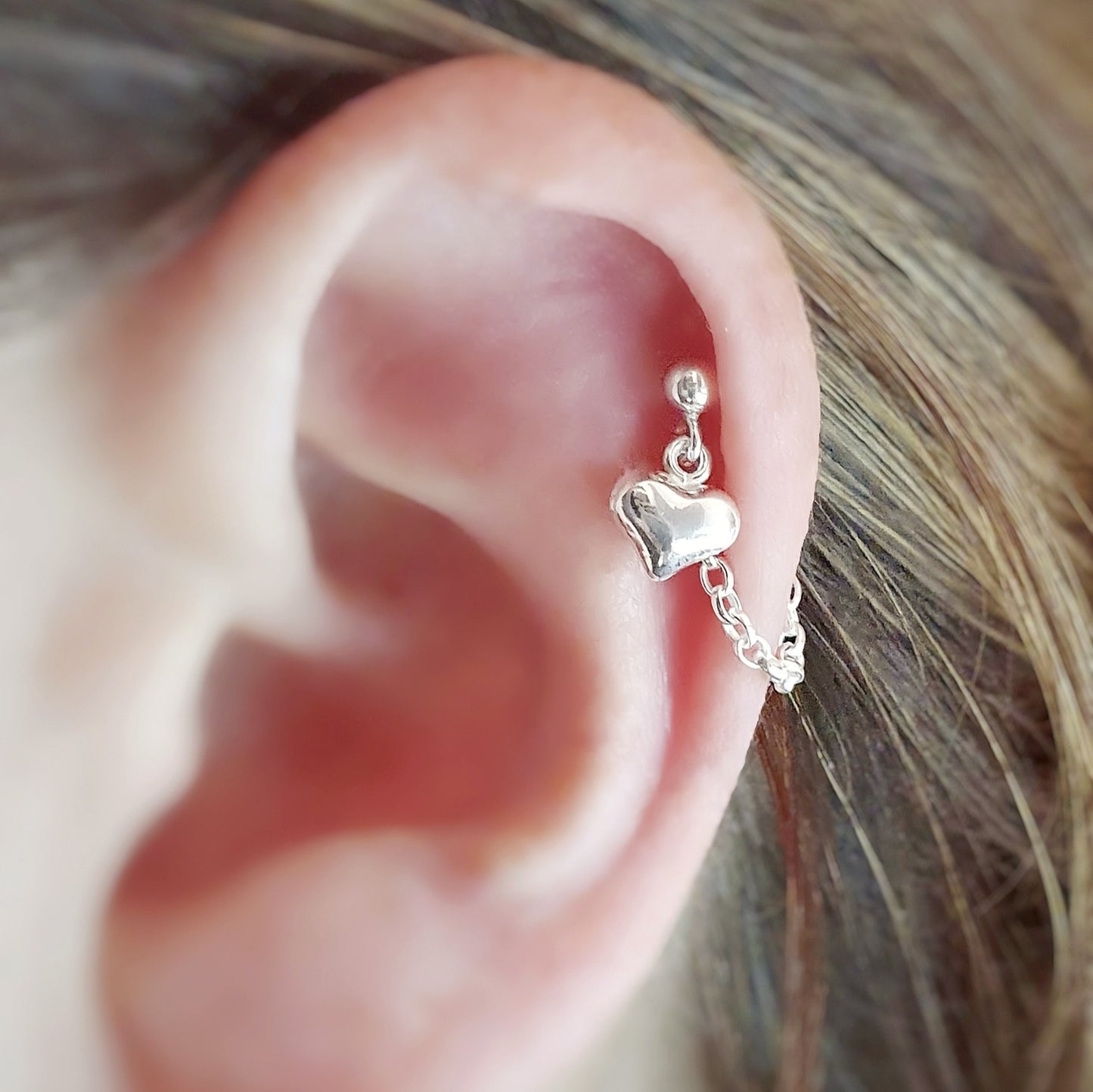 Puffed Heart Helix Cartilage Chain Earring. 925 Sterling Silver