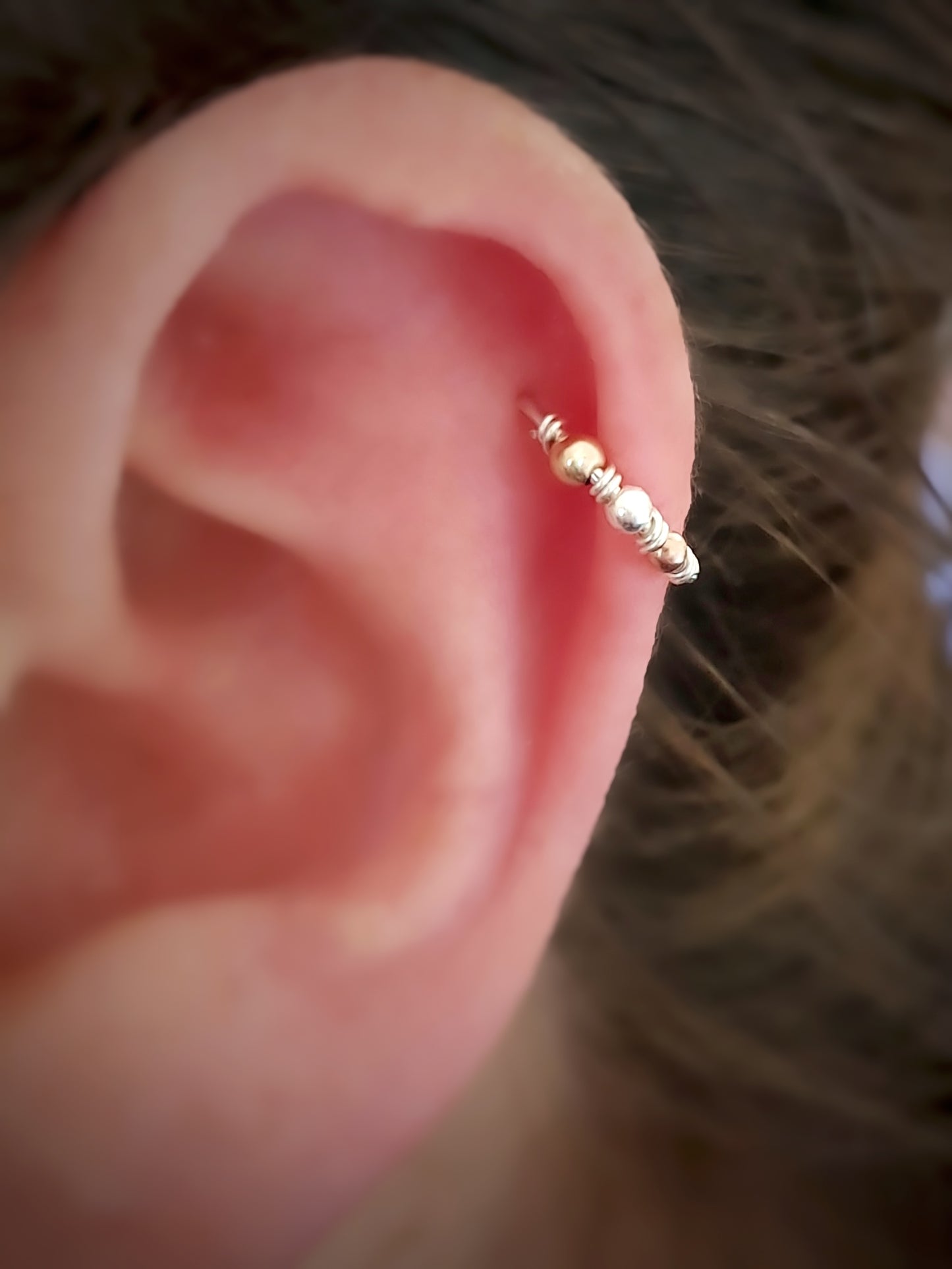 Tri-Colour Beaded Sterling Silver Cartilage Hoop 20g 22g