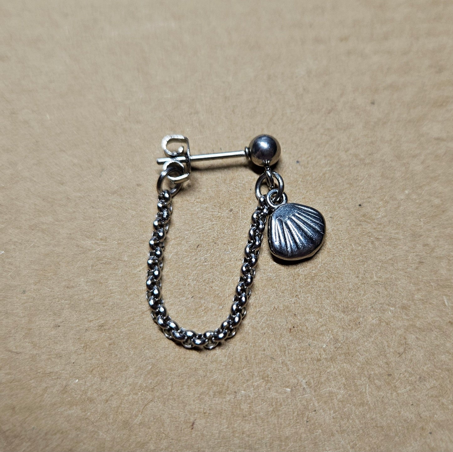 Stainless Steel Shell Cartilage Chain Earring