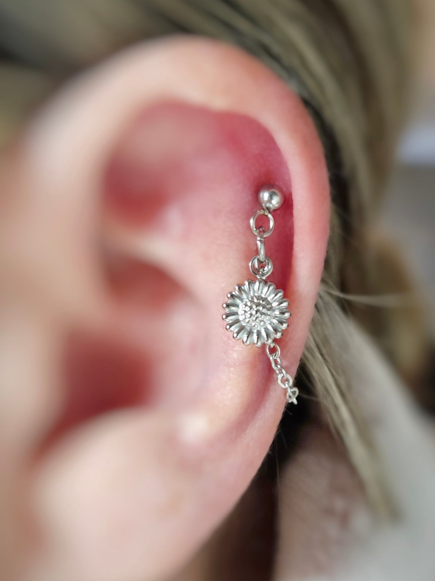 Stainless Steel Flower Cartilage Chain Earring